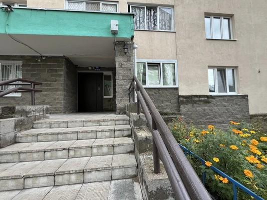 Продам трехкомнатную (3-комн.) квартиру, Ахметова ул, 355, Уфа г