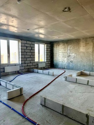 Продам трехкомнатную (3-комн.) квартиру, Малая Очаковская ул, 1к2, Москва г