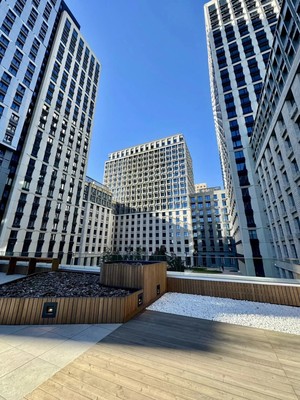Продам трехкомнатную (3-комн.) квартиру, Малая Очаковская ул, 1к2, Москва г