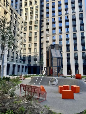 Продам трехкомнатную (3-комн.) квартиру, Малая Очаковская ул, 1к2, Москва г