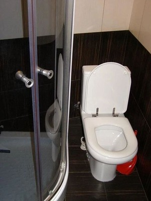 Продам трехкомнатную (3-комн.) квартиру, Киевская ул, 139/2, Симферополь г