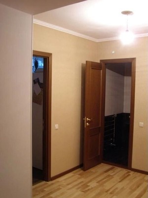 Продам трехкомнатную (3-комн.) квартиру, Киевская ул, 139/2, Симферополь г