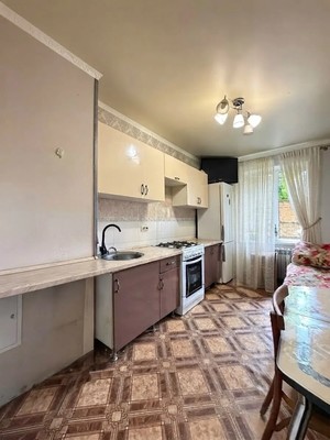 Продам однокомнатную (1-комн.) квартиру, А.А.Кадырова ул, 24к1, Нальчик г