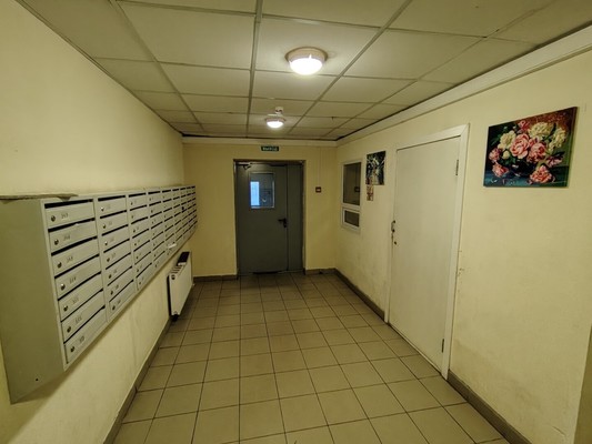 Продам трехкомнатную (3-комн.) квартиру, Весенняя ул, 16, Люберцы г
