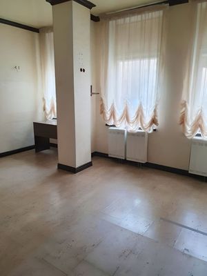 Продам коммерческое помещение 326,5 м2, Щукинская ул, 2, Москва г