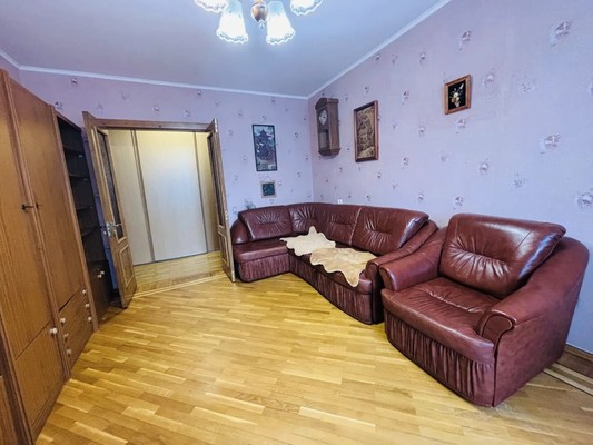Продам трехкомнатную (3-комн.) квартиру, Жмайлова ул, 23к1, Ростов-на-Дону г