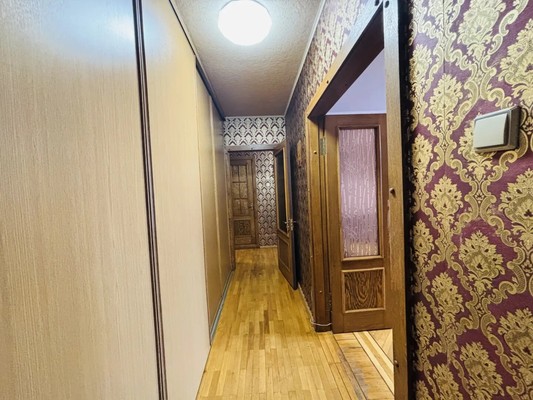 Продам трехкомнатную (3-комн.) квартиру, Жмайлова ул, 23к1, Ростов-на-Дону г