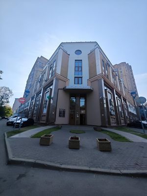 Продам коммерческое помещение 326,5 м2, Щукинская ул, 2, Москва г