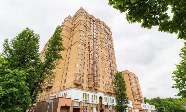 Продам коммерческое помещение 420,5 м2, Щукинская ул, 2, Москва г