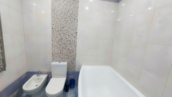 Продам трехкомнатную (3-комн.) квартиру, Удальцова ул, 65, Москва г