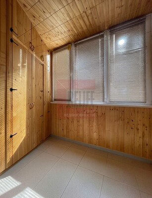 Продам трехкомнатную (3-комн.) квартиру, Малый пер, 15, Калининград г