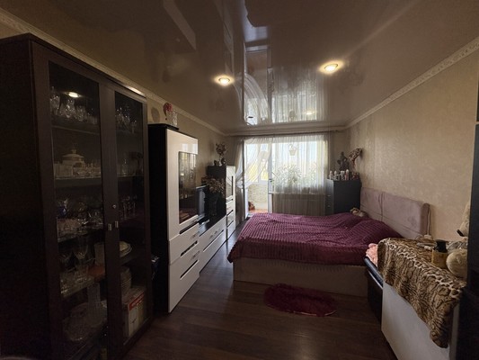 Продам трехкомнатную (3-комн.) квартиру, Старочеркасский пер, 8, Ростов-на-Дону г