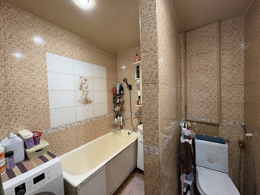 Продам трехкомнатную (3-комн.) квартиру, Старочеркасский пер, 8, Ростов-на-Дону г