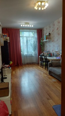 Продам трехкомнатную (3-комн.) квартиру, Фрунзе ул, 5А, Санкт-Петербург г