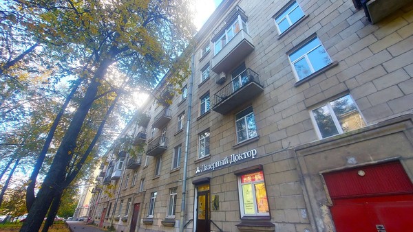 Продам трехкомнатную (3-комн.) квартиру, Фрунзе ул, 5А, Санкт-Петербург г