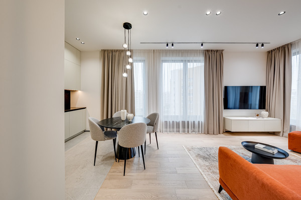 Продам трехкомнатную (3-комн.) квартиру, Рублёвское ш, 101, Москва г