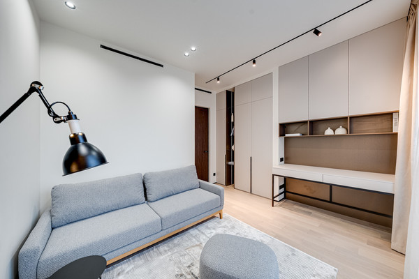 Продам трехкомнатную (3-комн.) квартиру, Рублёвское ш, 101, Москва г