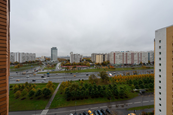 Продам трехкомнатную (3-комн.) квартиру, Рублёвское ш, 101, Москва г