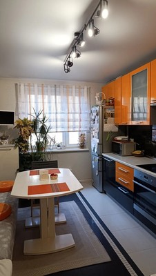 Продам двухкомнатную (2-комн.) квартиру, Балашихинское ш, 12, Балашиха г