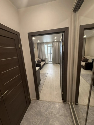 Продам однокомнатную (1-комн.) квартиру, Петровский б-р, 12к2, Мурино п