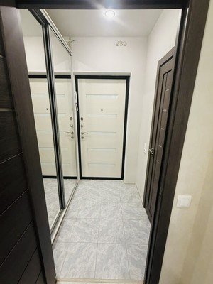Продам однокомнатную (1-комн.) квартиру, Петровский б-р, 12к2, Мурино п