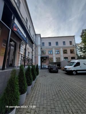 Продам коммерческое помещение 2 216,9 м2, Столешников пер, 6 3, Москва г