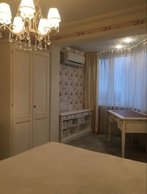 Продам трехкомнатную (3-комн.) квартиру, Лухмановская ул, 17, Москва г