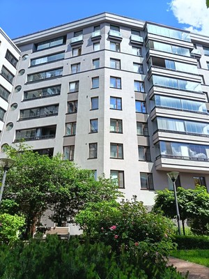 Продам двухкомнатную (2-комн.) квартиру, Корпусная ул, 3, Санкт-Петербург г
