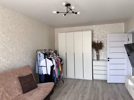 Продам двухкомнатную (2-комн.) квартиру, Хворостянского ул, 9, Новороссийск г