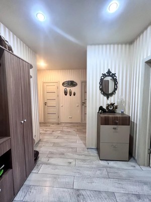 Продам двухкомнатную (2-комн.) квартиру, Пионерская ул, 21Ак1, Новороссийск г