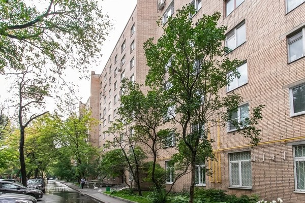 Продам двухкомнатную (2-комн.) квартиру, 3-й Павловский пер, 14, Москва г