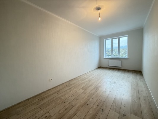 Продам трехкомнатную (3-комн.) квартиру, Тлостанова ул, 18, Нальчик г