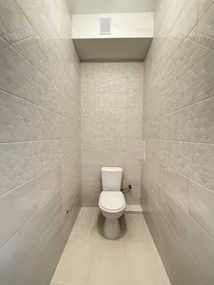 Продам трехкомнатную (3-комн.) квартиру, Тлостанова ул, 18, Нальчик г