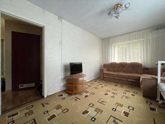 Продам двухкомнатную (2-комн.) квартиру, Ашурова ул, 28кб, Нальчик г