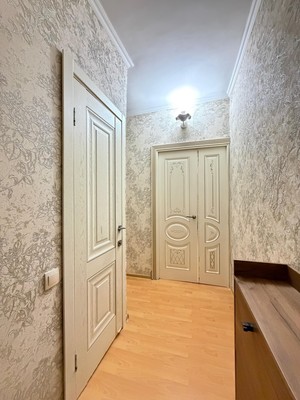 Продам трехкомнатную (3-комн.) квартиру, Мальбахова ул, 62, Нальчик г