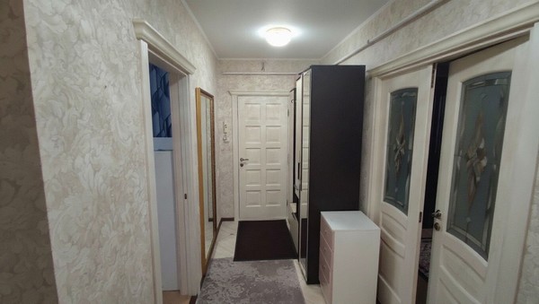 Продам трехкомнатную (3-комн.) квартиру, Пионерская ул, 46, Ханты-Мансийск г