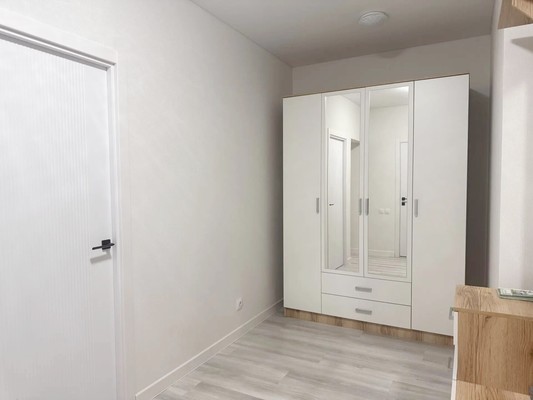 Продам однокомнатную (1-комн.) квартиру, Мансура Хасанова ул, 19, Казань г