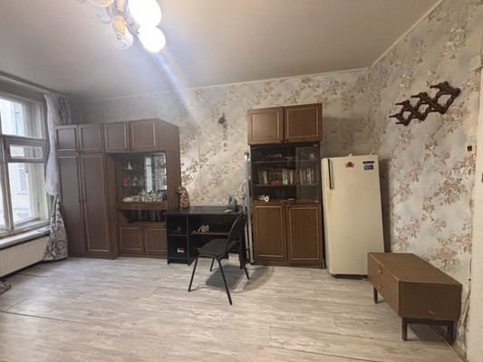 Продам комнату в 5-комн. квартире, Казанская ул, 42а, Санкт-Петербург г