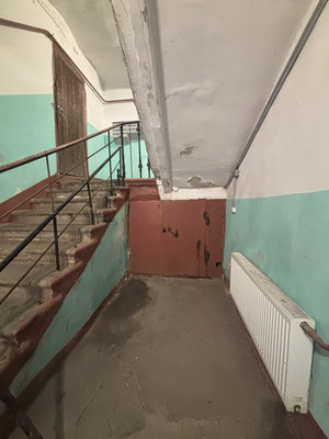 Продам комнату в 5-комн. квартире, Казанская ул, 42а, Санкт-Петербург г