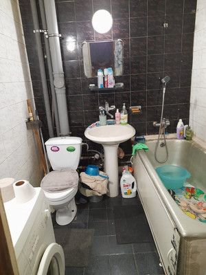 Продам двухкомнатную (2-комн.) квартиру, Андрея Сладкова ул, 87, Ростов-на-Дону г