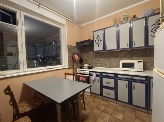 Продам трехкомнатную (3-комн.) квартиру, Вернадского пр-кт, 97, Москва г