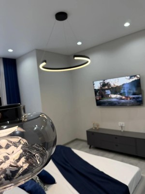 Продам однокомнатную (1-комн.) квартиру, Грибоедова ул, 7, Симферополь г