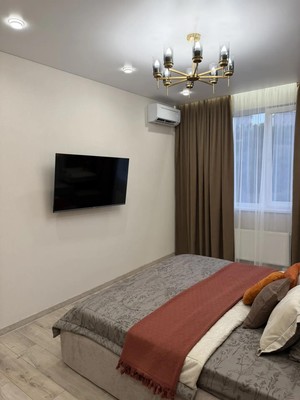 Продам однокомнатную (1-комн.) квартиру, Мраморный пер, 40, Симферополь г