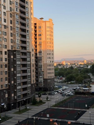 Продам однокомнатную (1-комн.) квартиру, Мраморный пер, 40, Симферополь г