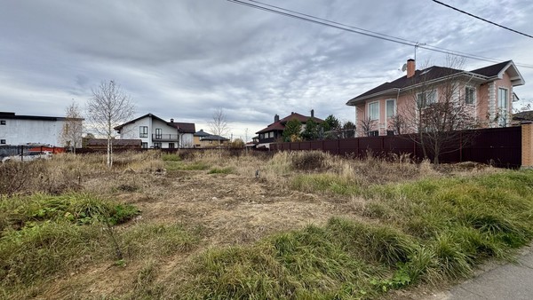 Продам участок 12 соток, ИЖС, Солнечный город-1 мкр, Лужки д, 0 км от города