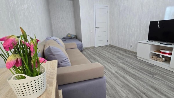 Продам однокомнатную (1-комн.) квартиру, Ивана Голубца ул, 147к2, Анапа г