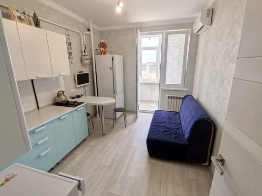 Продам однокомнатную (1-комн.) квартиру, Ленина ул, 180ка, Анапа г