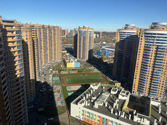 Продам трехкомнатную (3-комн.) квартиру, Реутовских ополченцев ул, 4, Реутов г