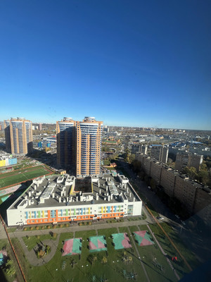 Продам трехкомнатную (3-комн.) квартиру, Реутовских ополченцев ул, 4, Реутов г