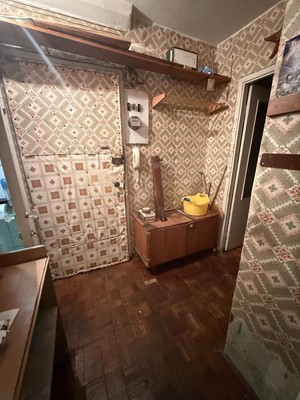 Продам трехкомнатную (3-комн.) квартиру, Костюшко ул, 60, Санкт-Петербург г